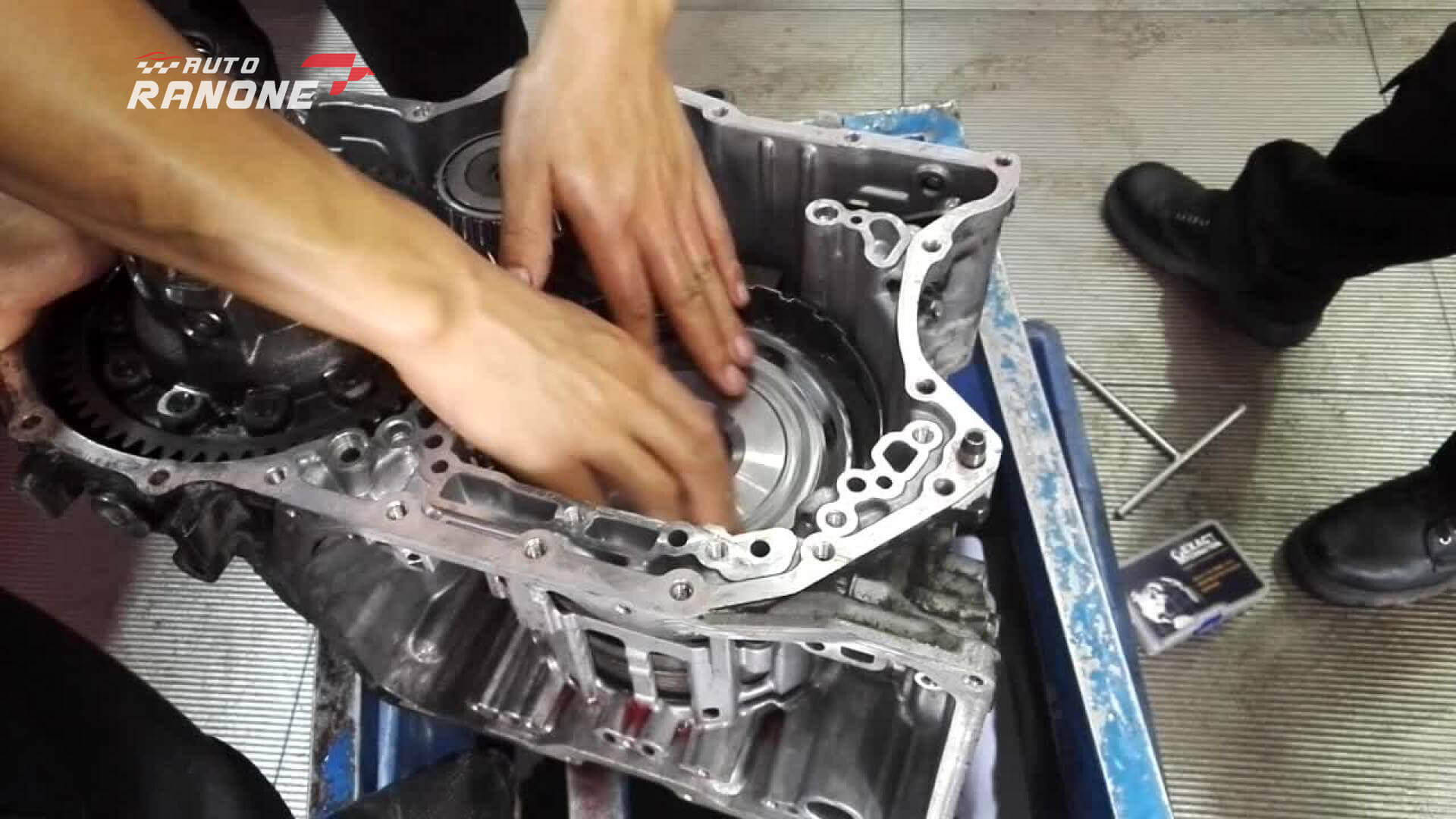 sửa xe đại tu hộp số