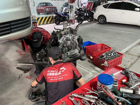 bảo dưỡng xe hơi