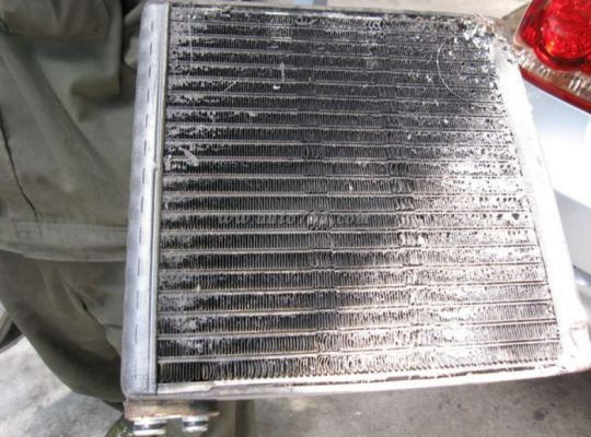 gara sửa xe ô tô