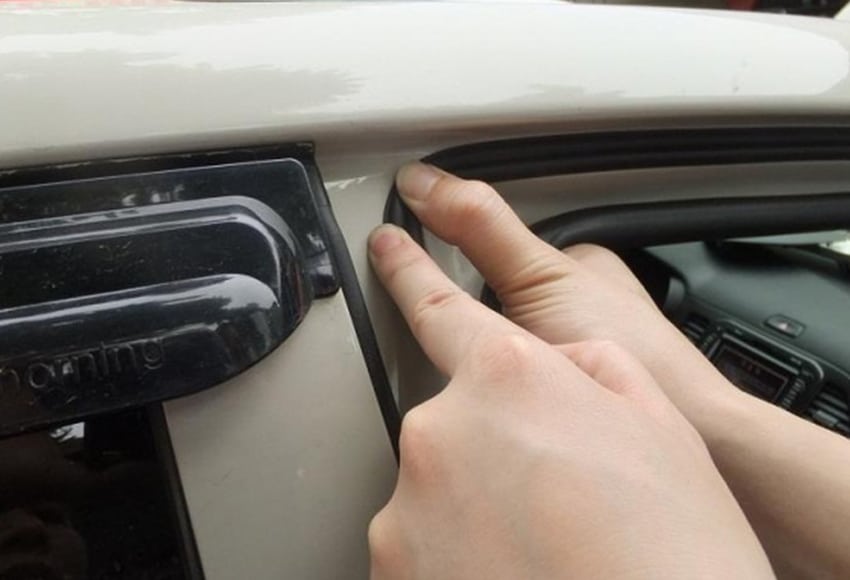 gioăng cao su cửa ô tô