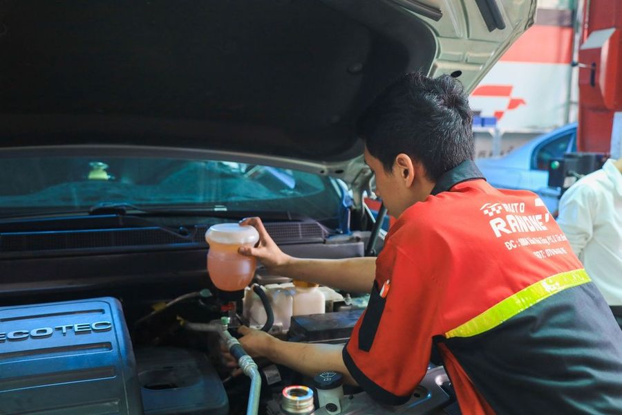 bảo dưỡng định kỳ ô tô