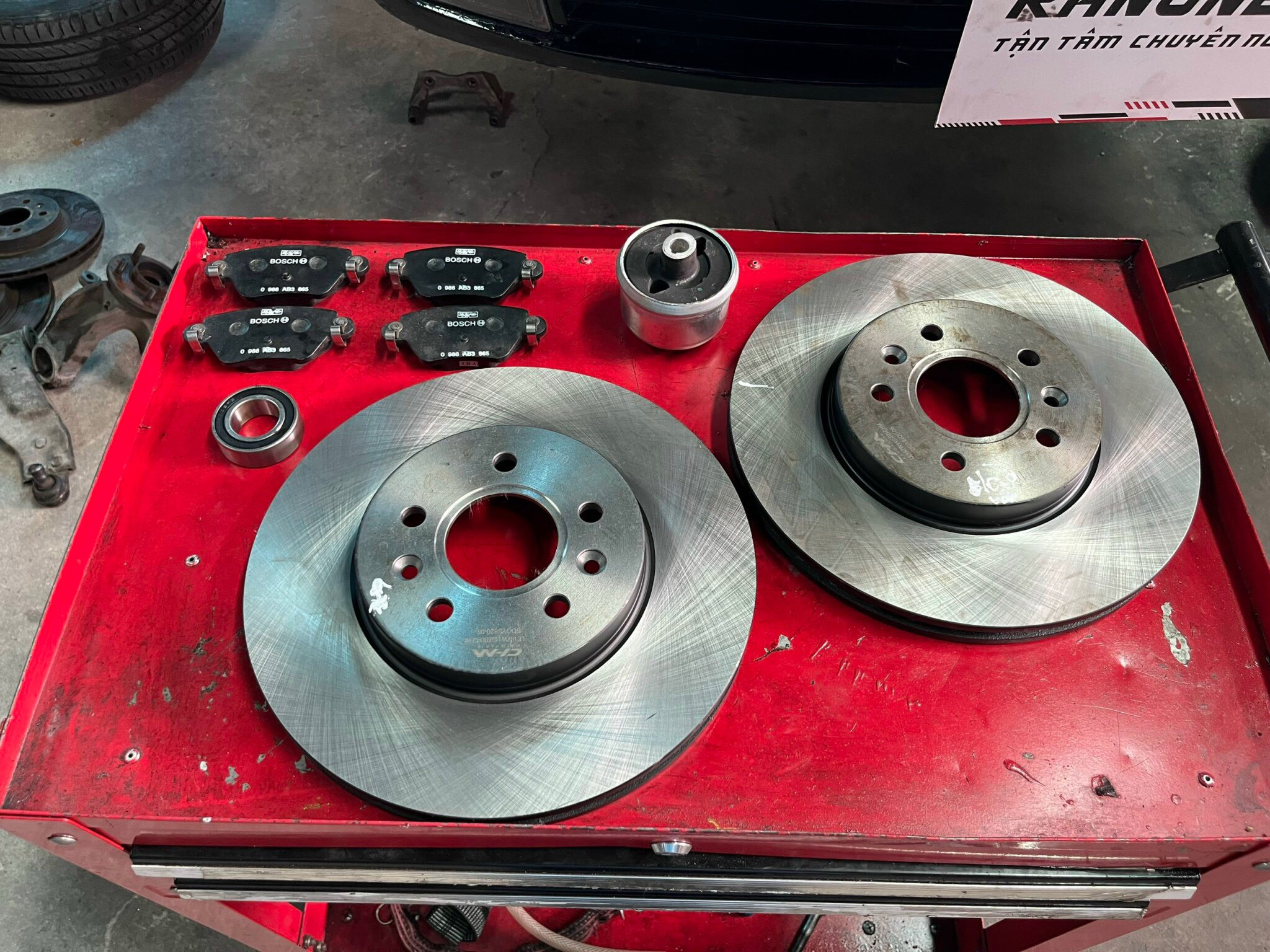 bảo dưỡng xe oto hệ thống phanh