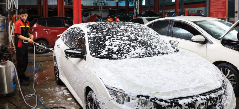 rửa xe ô tô honda
