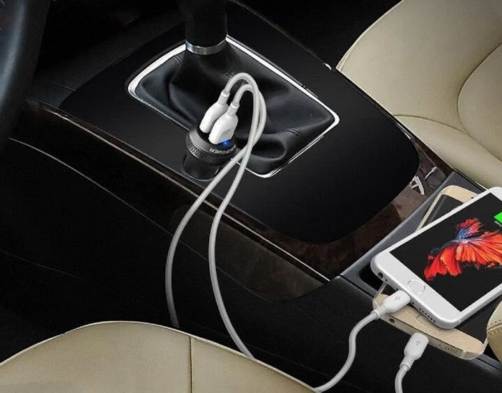 tẩu sạc xe ô tô