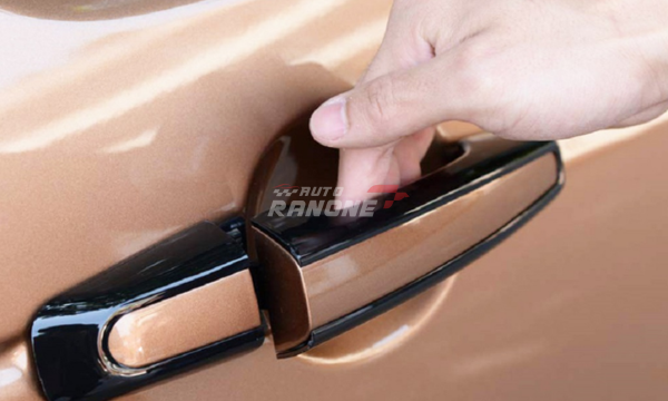 sửa tay nắm cửa