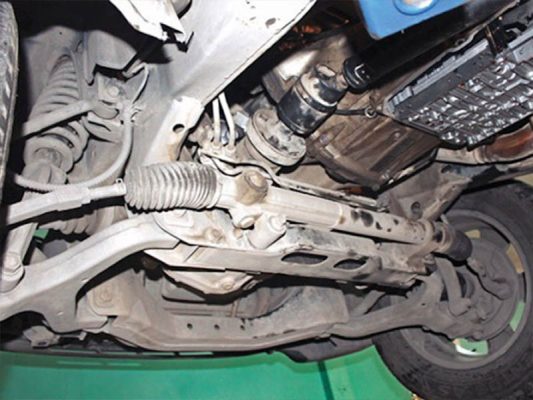 sửa thước lái ô tô