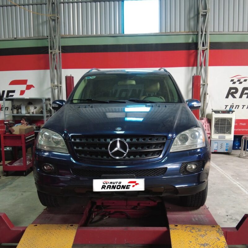 Garage Mercedes chuyên sâu TPHCM